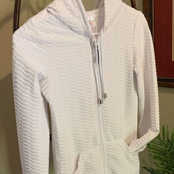 Tops - White Athletic Hoodie 